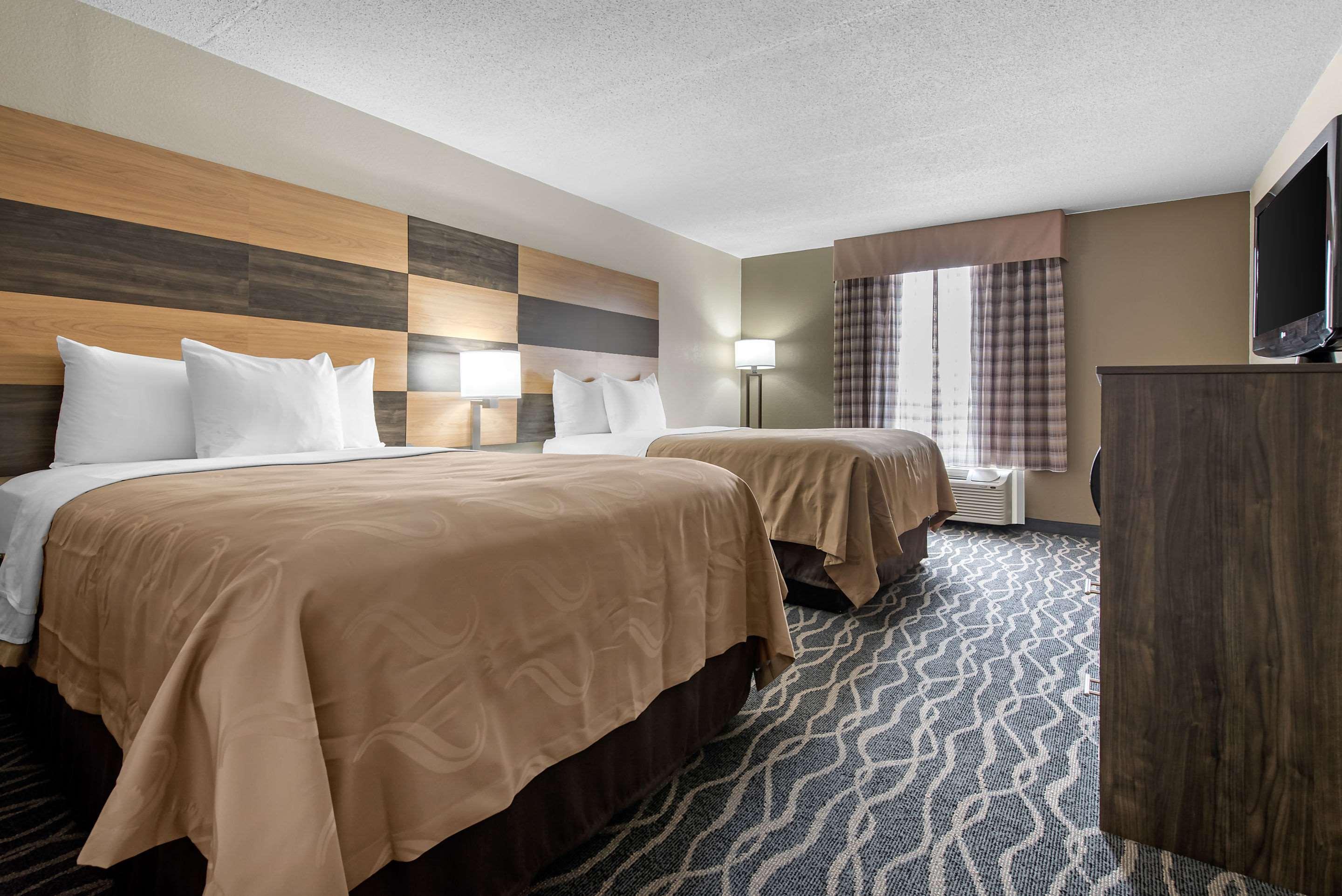 Quality Inn & Suites Lafayette I-65 Buitenkant foto