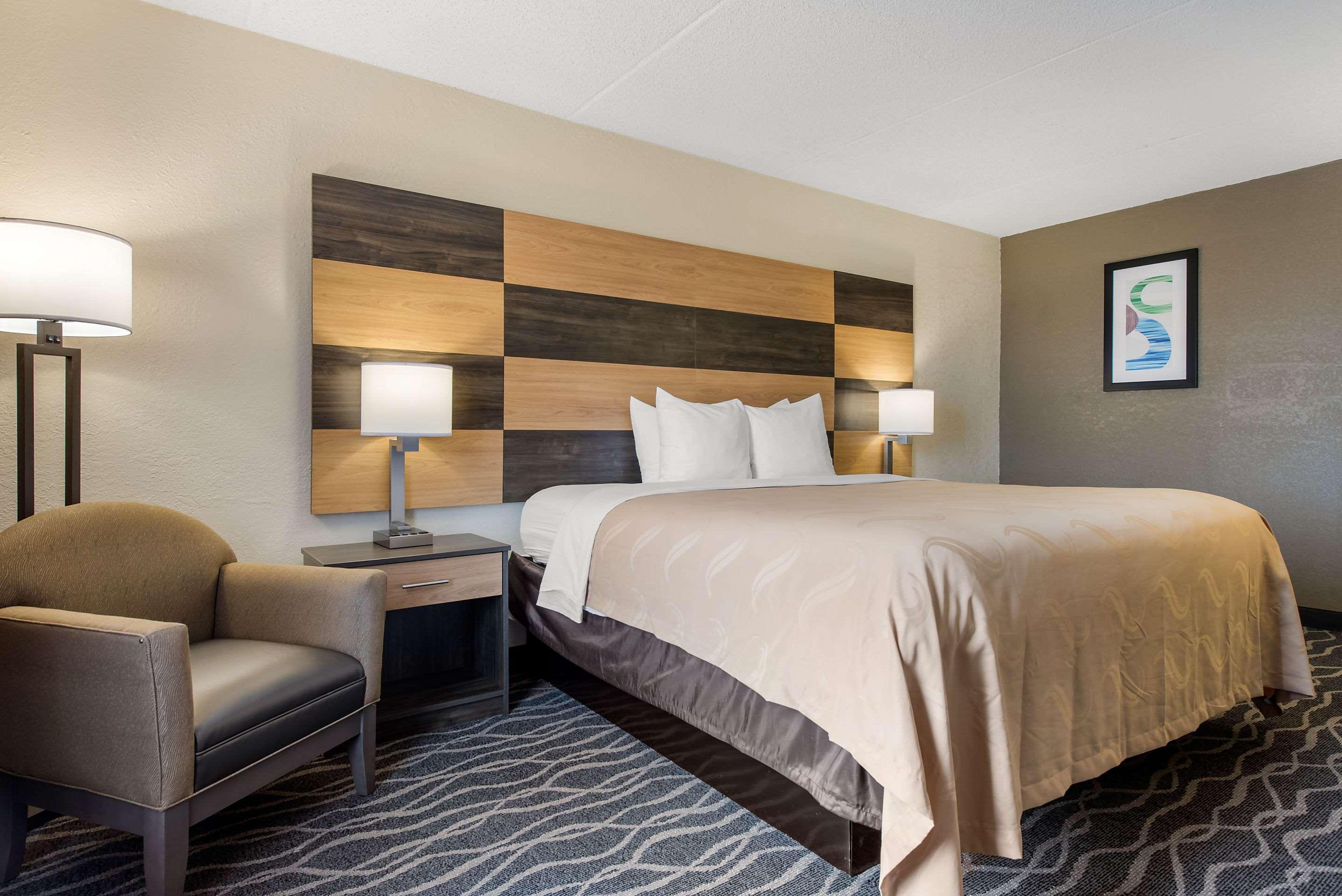 Quality Inn & Suites Lafayette I-65 Buitenkant foto