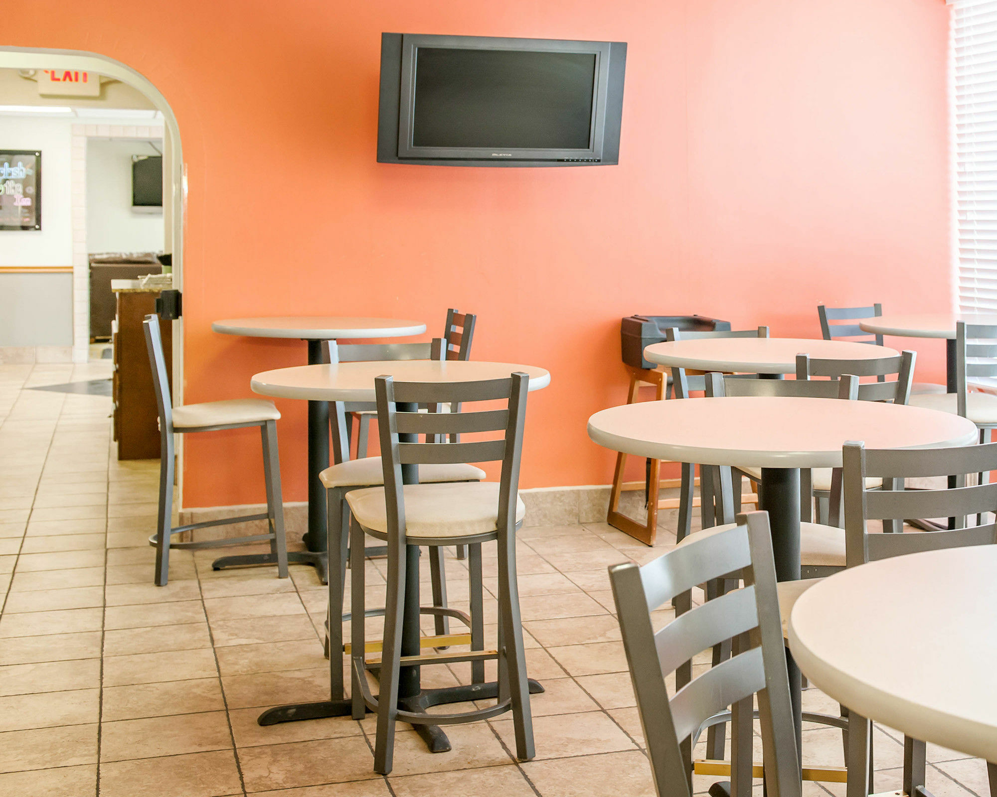 Quality Inn & Suites Lafayette I-65 Buitenkant foto